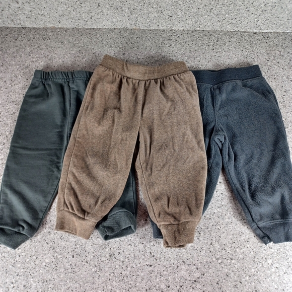 Bundle Baby Boys 6-9 Months One Pieces, Pants, Bodysuits - Picture 6 of 8